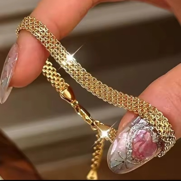 Elegant 18K Gold Sterling Silver 925 Chain Bracelet - Picture 6 of 12